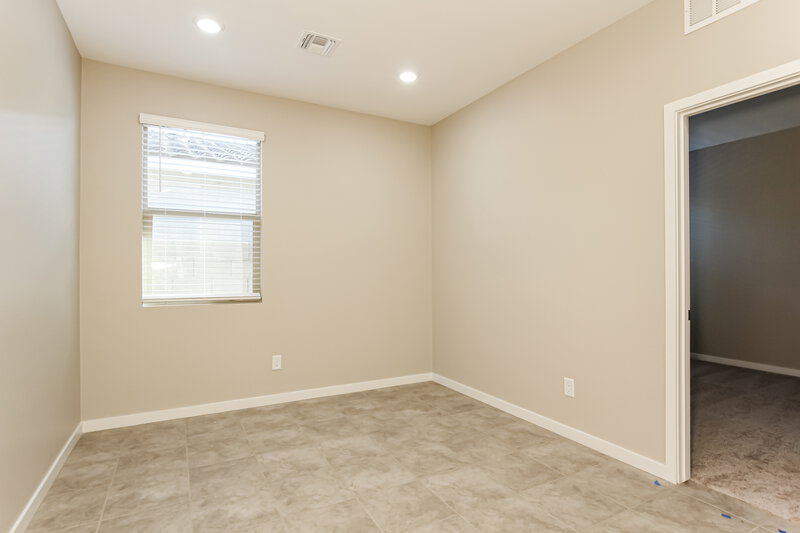 2,485/Mo, 6810 W Gaby Road Phoenix, AZ 85043 Sitting Room View