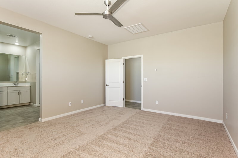 2,485/Mo, 6810 W Gaby Road Phoenix, AZ 85043 Main Bedroom View 2
