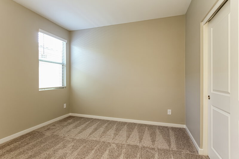 2,485/Mo, 6810 W Gaby Road Phoenix, AZ 85043 Bedroom View 2