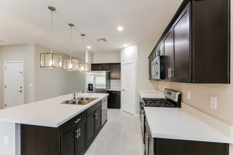 2,390/Mo, 6838 W Gaby Road Phoenix, AZ 85043 Kitchen View 2