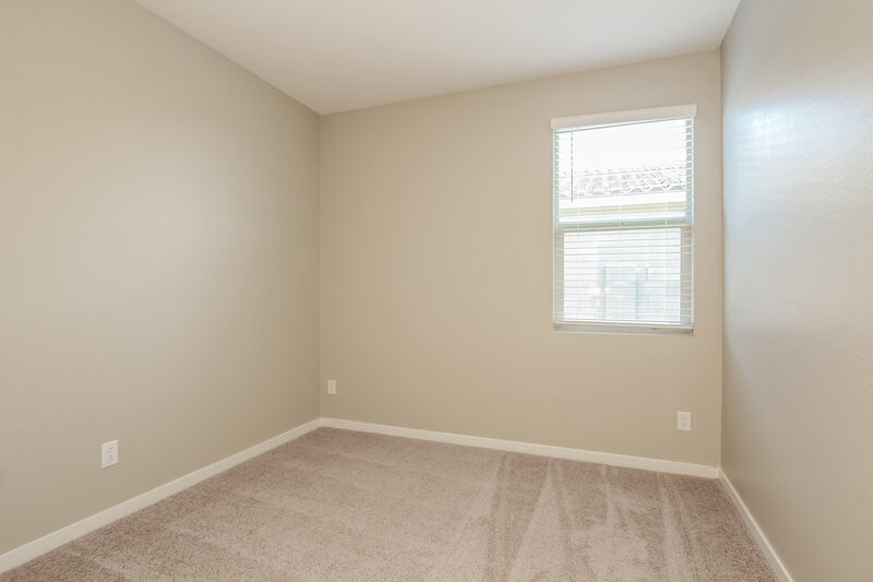 3,450/Mo, 4623 S 67th Lane Phoenix, AZ 85043 Bedroom View 3