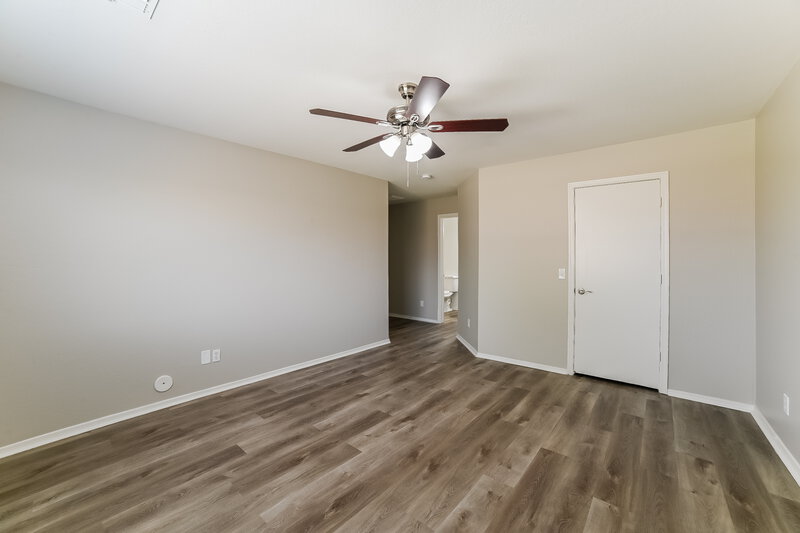 1,935/Mo, 15876 W Jackson St Goodyear, AZ 85338 Main Bedroom View 2