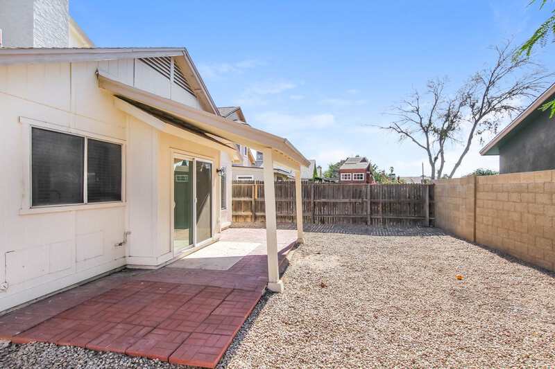 2,095/Mo, 18232 N 30th Pl Phoenix, AZ 85032 Rear View