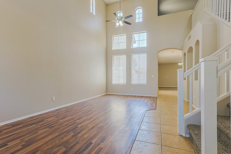 2,990/Mo, 5349 E Hilton Ave Mesa, AZ 85206 Family Room View