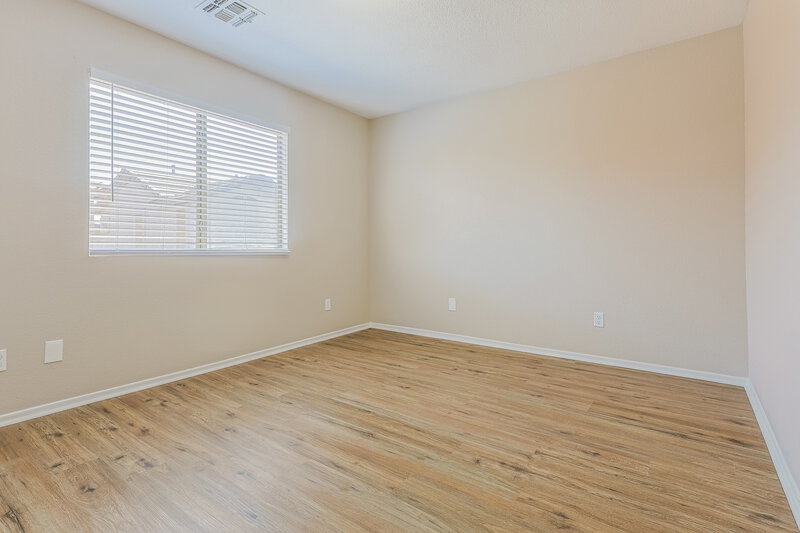 2,990/Mo, 5349 E Hilton Ave Mesa, AZ 85206 Bedroom View 3