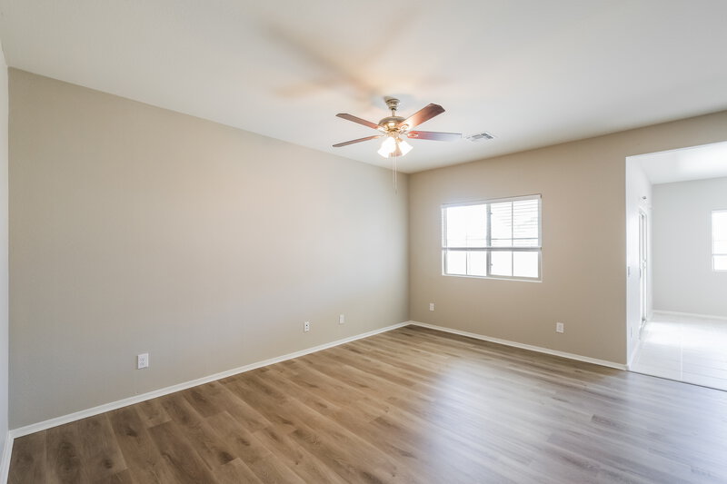 1,960/Mo, 11144 W Bloch Rd Tolleson, AZ 85353 Living Room View