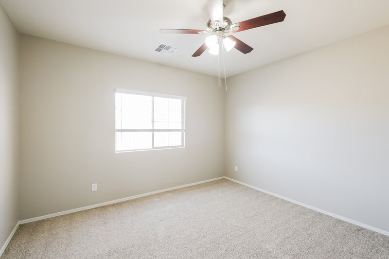 1,960/Mo, 11144 W Bloch Rd Tolleson, AZ 85353 Main Bedroom View