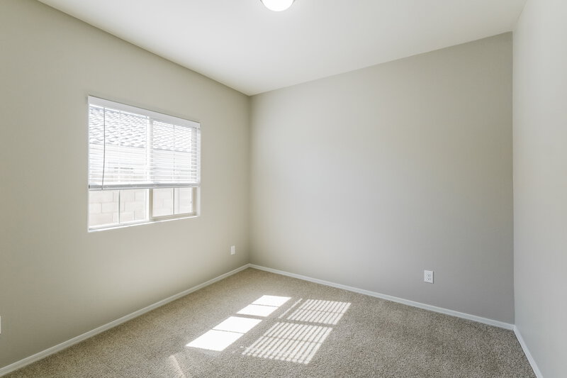 1,960/Mo, 11144 W Bloch Rd Tolleson, AZ 85353 Bedroom View 2