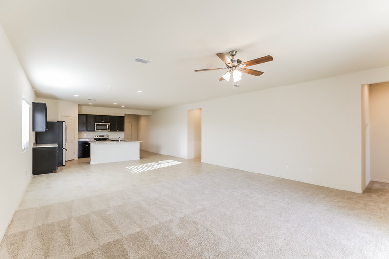 2,285/Mo, 10804 W Bloch Rd Tolleson, AZ 85353 Misc View 3