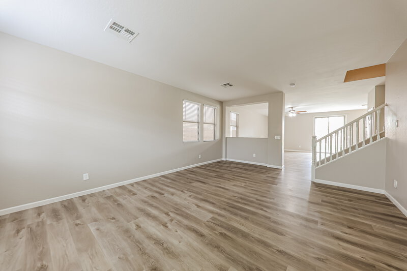 2,635/Mo, 11811 W Foothill Dr Sun City, AZ 85373 Living Room View