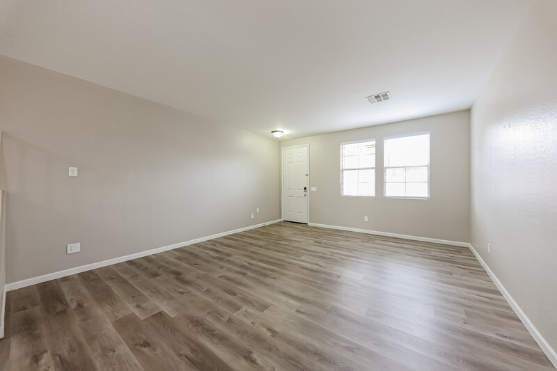 2,635/Mo, 11811 W Foothill Dr Sun City, AZ 85373 Living Room View 2