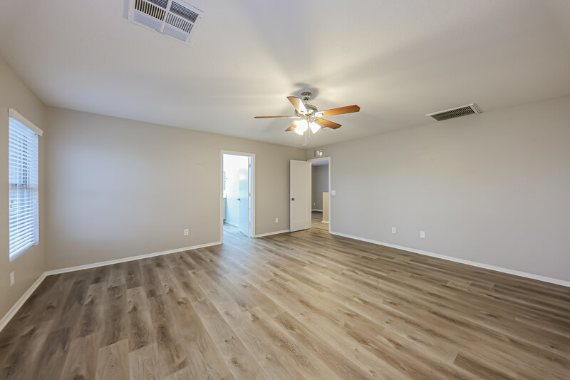 2,635/Mo, 11811 W Foothill Dr Sun City, AZ 85373 Main Bedroom View 2
