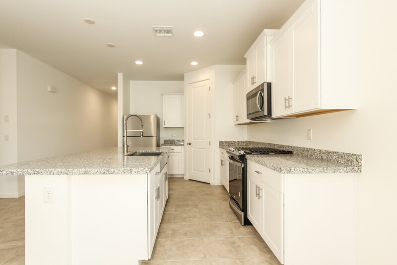 2,310/Mo, 17342 W Running Deer Trl Surprise, AZ 85387 Kitchen View