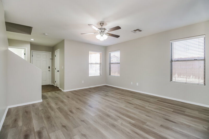 2,370/Mo, 1187 E Hampton Ln Gilbert, AZ 85295 Living Room View