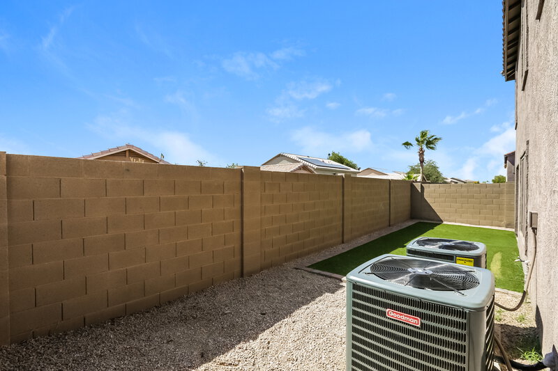 1,795/Mo, 2213 E 35th Ave Apache Junction, AZ 85119 Rear View