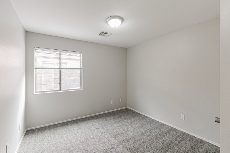1,965/Mo, 7814 S 72nd Ln Laveen, AZ 85339 Bedroom View