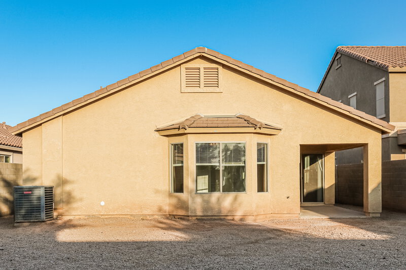 2,185/Mo, 7814 S 72nd Ln Laveen, AZ 85339 Rear View