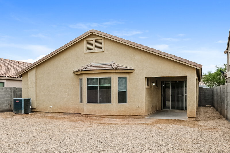 1,965/Mo, 7814 S 72nd Ln Laveen, AZ 85339 Rear View