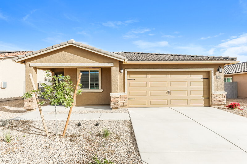 1,885/Mo, 25802 W Coles Rd Buckeye, AZ 85326 External View