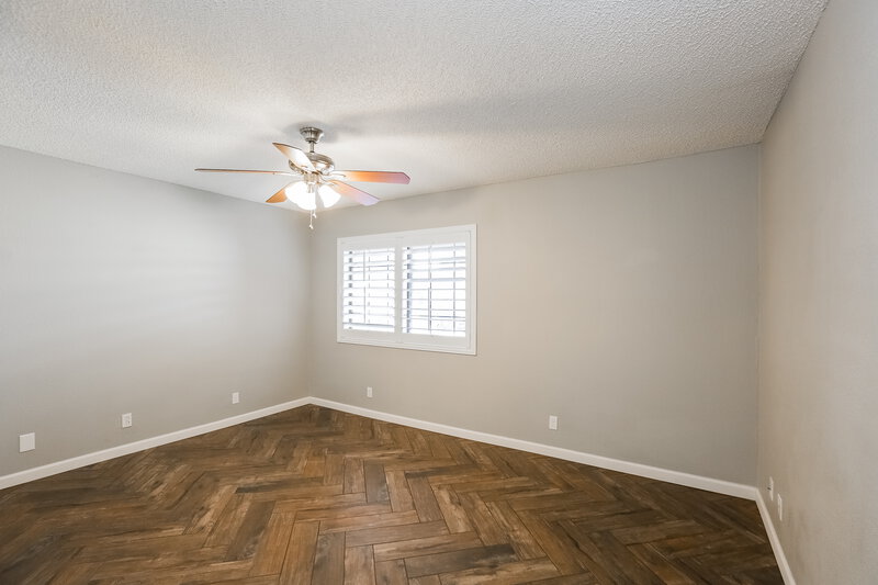 2,490/Mo, 1214 E Greenway Cir Mesa, AZ 85203 Bedroom View