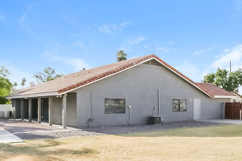 2,490/Mo, 1214 E Greenway Cir Mesa, AZ 85203 Rear View