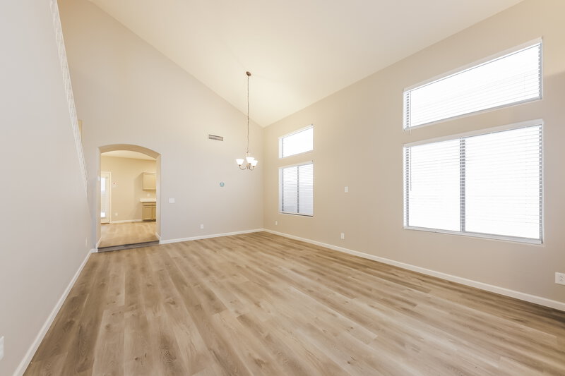 2,495/Mo, 9021 W Bluefield Ave Peoria, AZ 85382 Living Room View