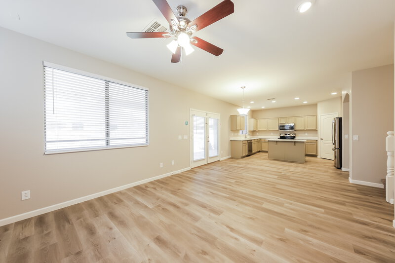 2,495/Mo, 9021 W Bluefield Ave Peoria, AZ 85382 Family Room View 2