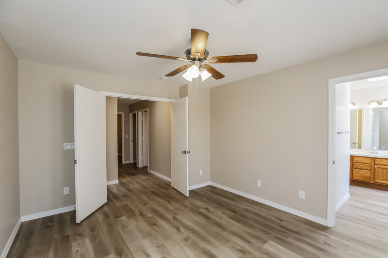 2,405/Mo, 17877 N 85th Ln Peoria, AZ 85382 Main Bedroom View 2