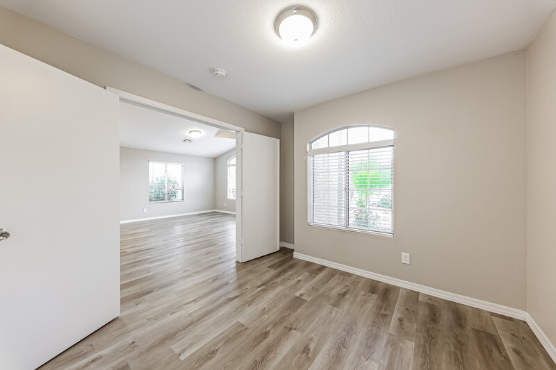 2,245/Mo, 17877 N 85th Ln Peoria, AZ 85382 Bedroom View 2