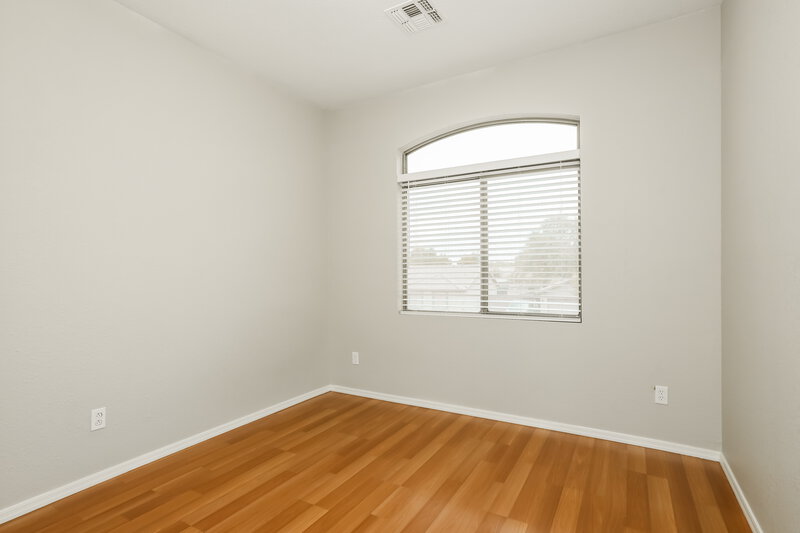 2,150/Mo, 10757 W Angels Ln Sun City, AZ 85373 Bedroom View 2