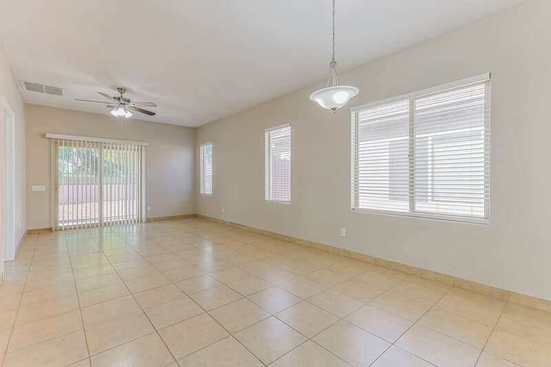 2,265/Mo, 10825 E Boston St Apache Junction, AZ 85120 Dining Room View