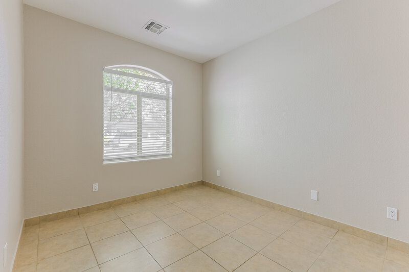 2,265/Mo, 10825 E Boston St Apache Junction, AZ 85120 Bedroom View 2