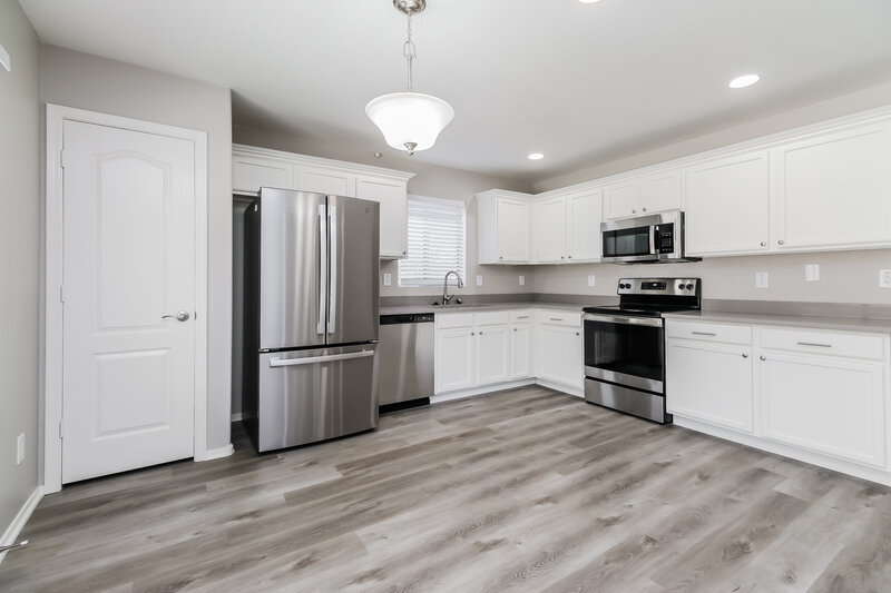 3,580/Mo, 23932 N Pablo Ct Sun City, AZ 85373 Dining Room View