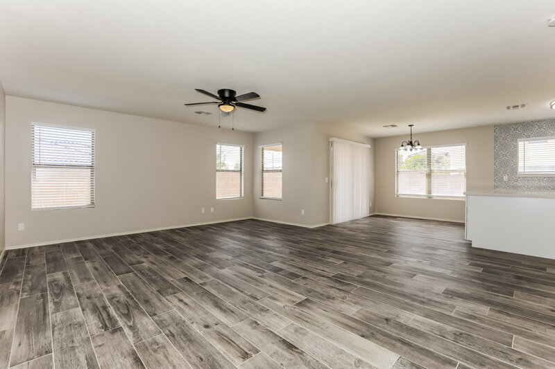 2,250/Mo, 6144 S Wilson Dr Chandler, AZ 85249 Living Room View