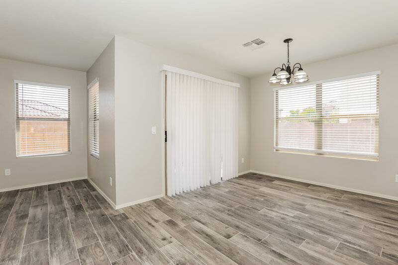 2,250/Mo, 6144 S Wilson Dr Chandler, AZ 85249 Dining Room View