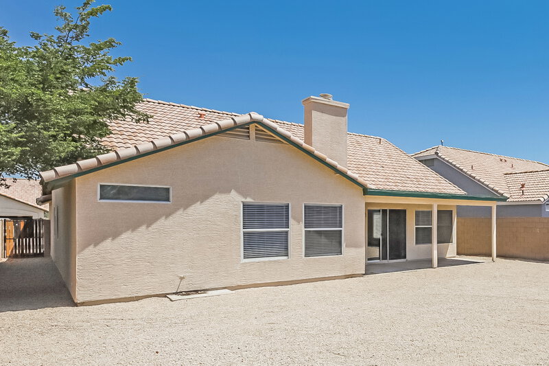 1,975/Mo, 7533 W Jenan Dr Peoria, AZ 85345 Rear View