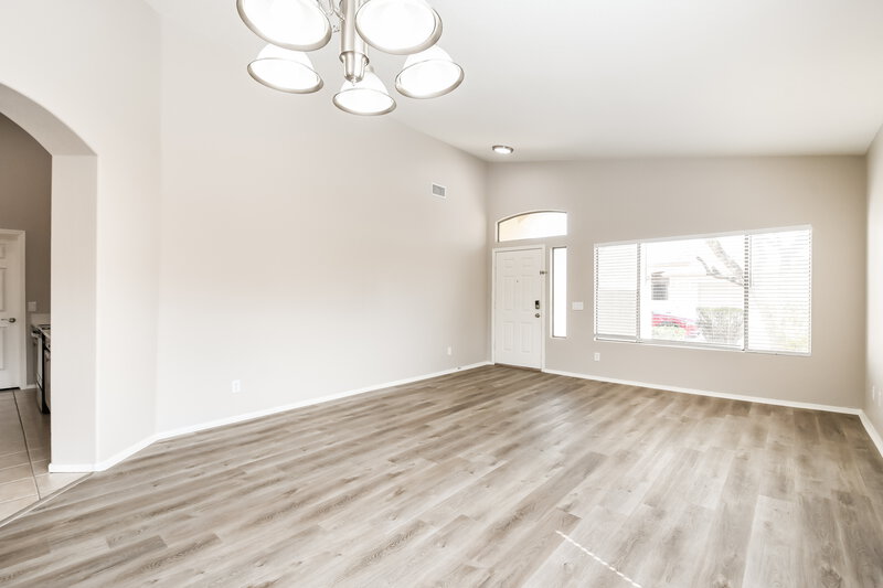 2,605/Mo, 6833 W Saddlehorn Rd Peoria, AZ 85383 Dining Room View
