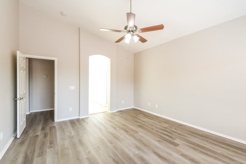 2,605/Mo, 6833 W Saddlehorn Rd Peoria, AZ 85383 Main Bedroom View 2
