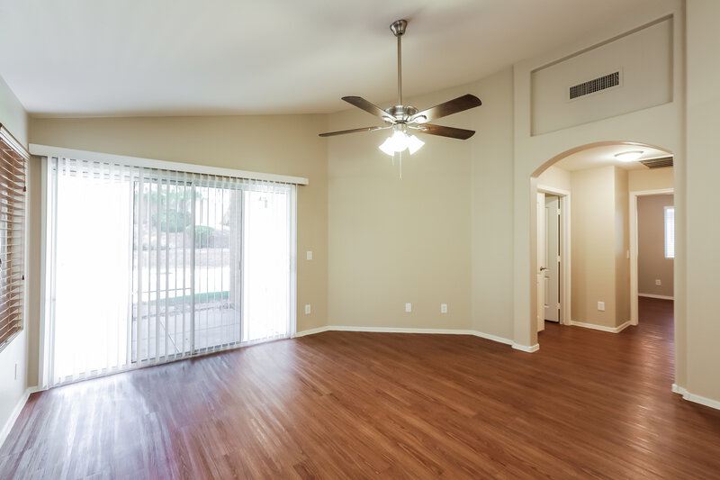 2,415/Mo, 2118 E Rockwood Dr Phoenix, AZ 85024 Living Room View