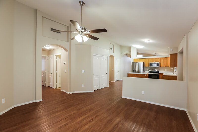 2,415/Mo, 2118 E Rockwood Dr Phoenix, AZ 85024 Living Room View 2