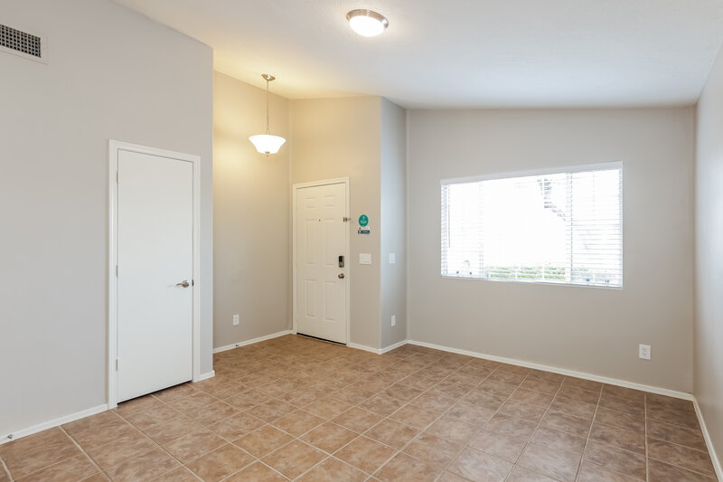 2,085/Mo, 7413 W Emile Zola Ave Peoria, AZ 85381 Living Room View 2