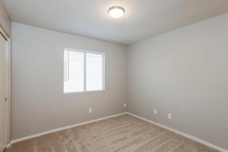 2,085/Mo, 7413 W Emile Zola Ave Peoria, AZ 85381 Main Bedroom View