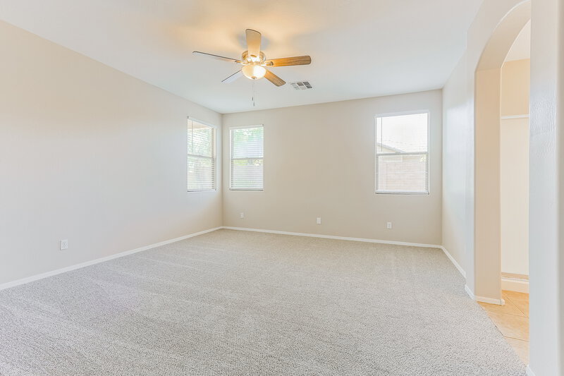 2,620/Mo, 3131 E Country Shadows St Gilbert, AZ 85298 Main Bedroom View