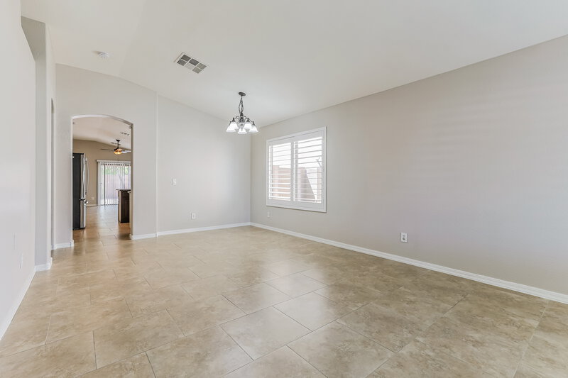 2,265/Mo, 33554 N Cobble Stone Dr Queen Creek, AZ 85143 Living Room View