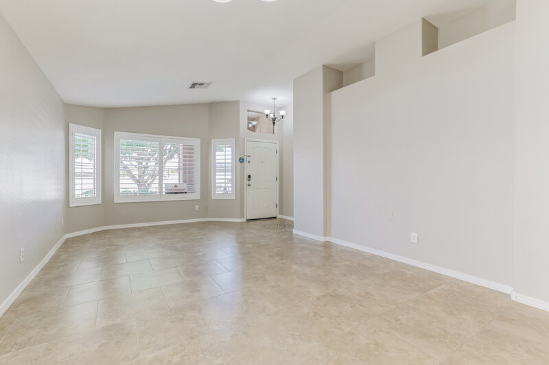 2,265/Mo, 33554 N Cobble Stone Dr Queen Creek, AZ 85143 Living Room View 2