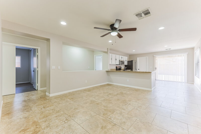2,155/Mo, 2281 E Peach Tree Dr Chandler, AZ 85249 Misc View 2