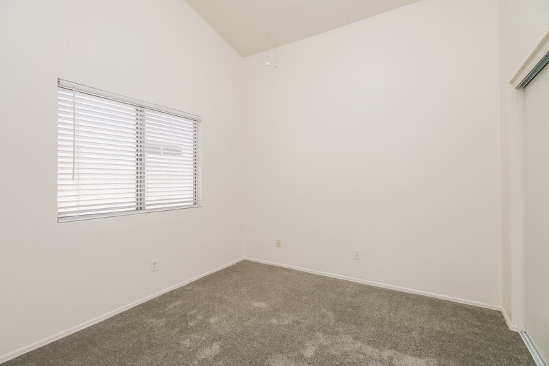 2,335/Mo, 410 E Del Rio St Chandler, AZ 85225 Bedroom View
