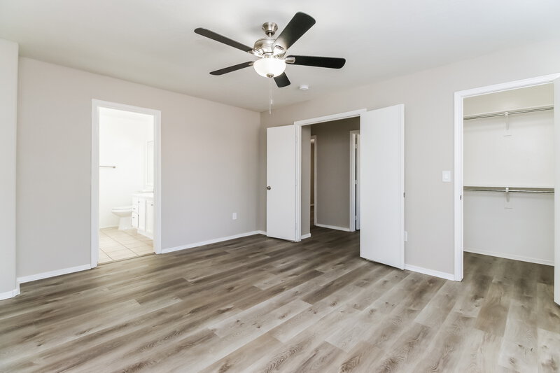 2,850/Mo, 773 E Kesler Ln Chandler, AZ 85225 Main Bedroom View 2