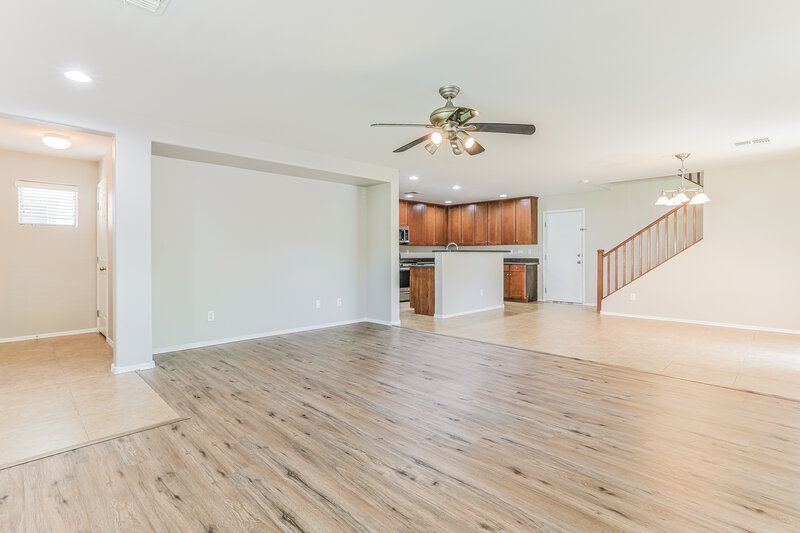 2,010/Mo, 5848 E Grove Ave Mesa, AZ 85206 Living Room View