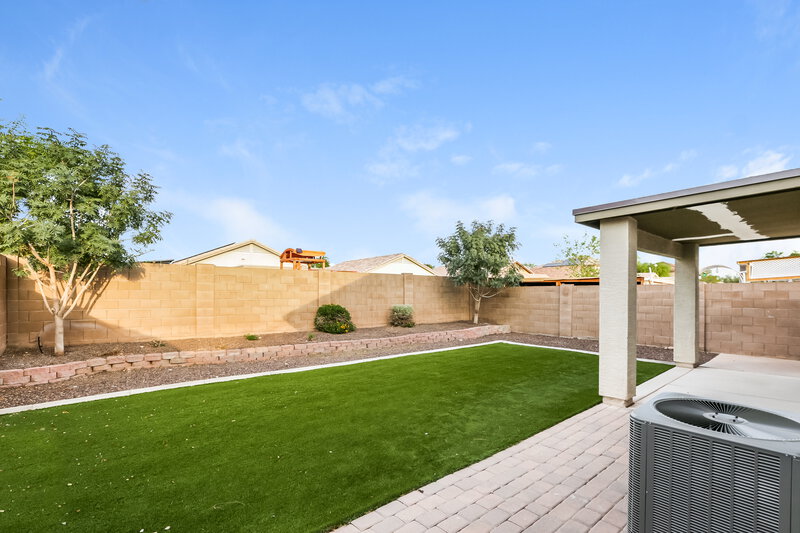 1,855/Mo, 12420 N 121st Ave El Mirage, AZ 85335 Exterior View